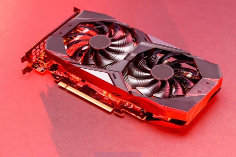 Tarjetas gráficas Gigabyte y Asus comparadas en escritorio