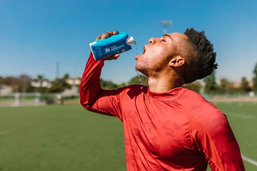 hidratacion agua arce deportistas 2 Hidratación con agua de arce para deportistas