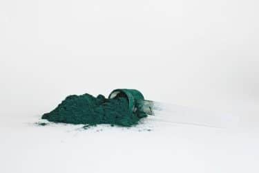Spirulina en polvo para proteína vegana deportiva
