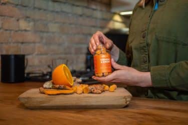 Suplementos de cúrcuma y jengibre para adelgazar